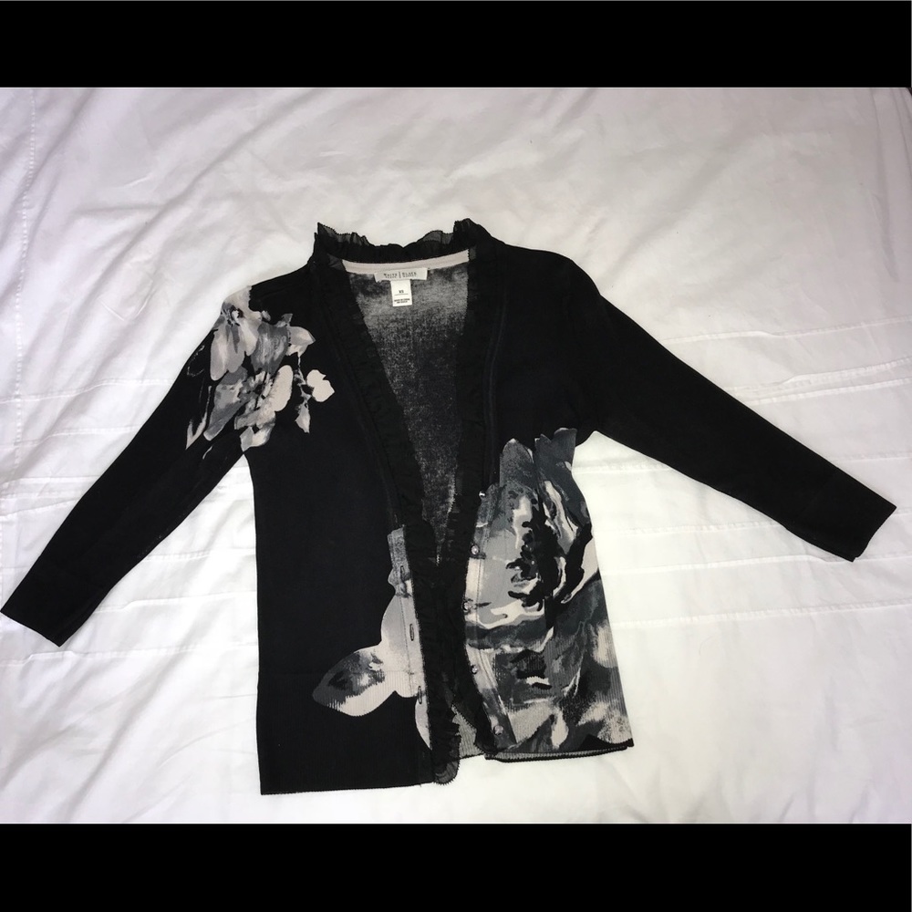 White House Black Market 3/4 sleeve cardigan